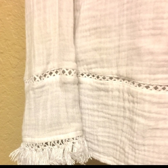 WHITE LONG BIHO BLOUSE TUNIC AS SMALL? - Picture 3 of 5